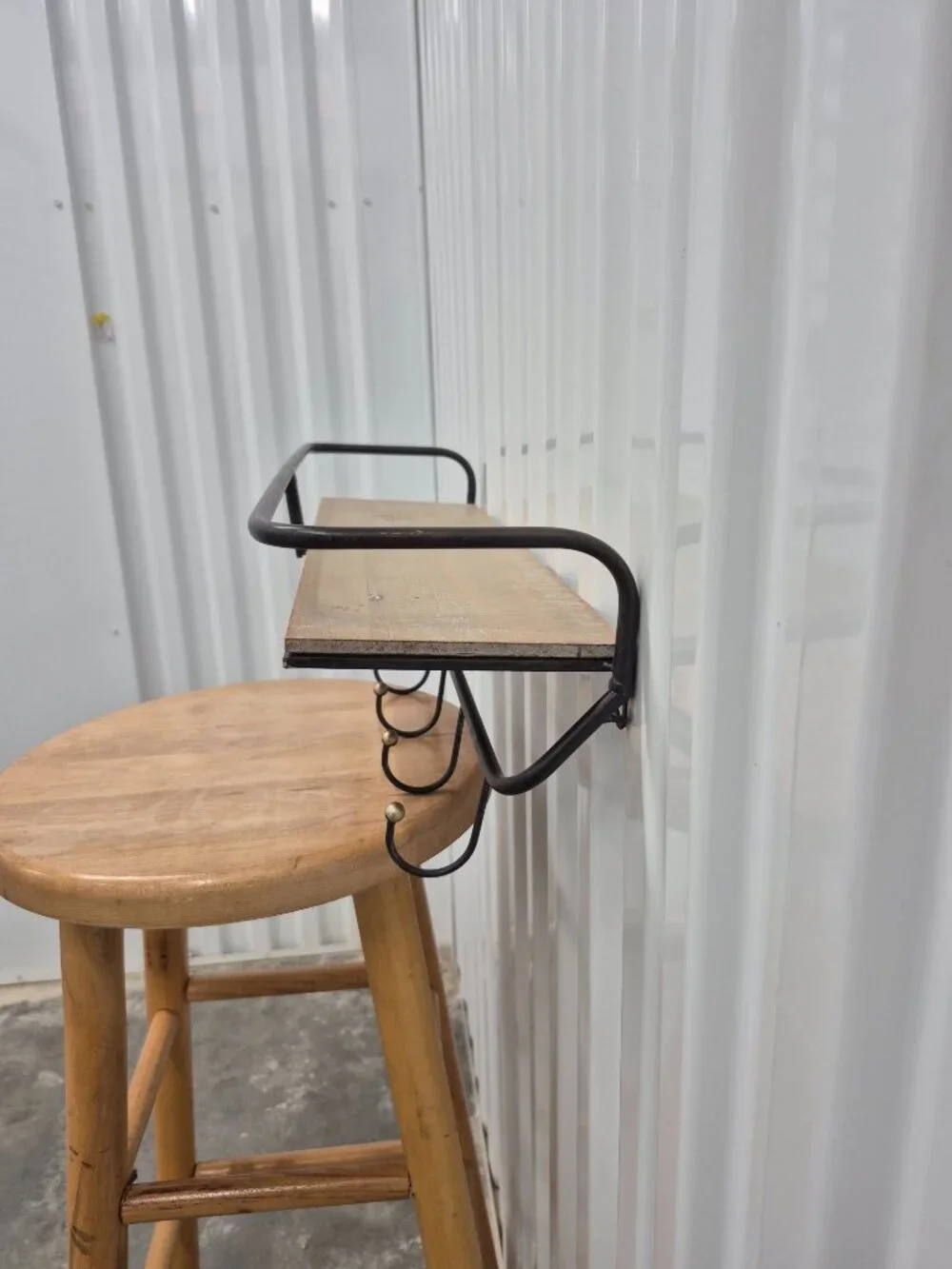 Metal And Wood 5 Hook Wall Shelf w/ Gold Accents 19